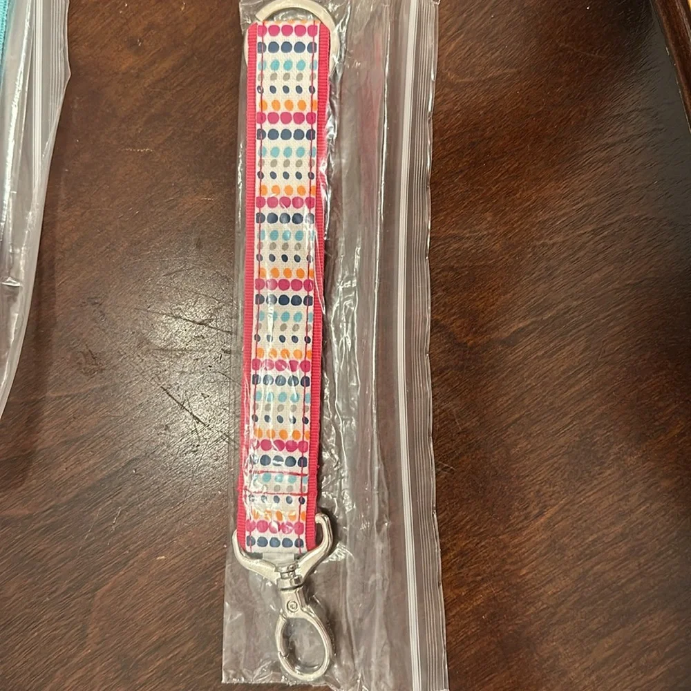 NWT set of 3 Thirty-one hang it up key fobs - Picture 2 of 4